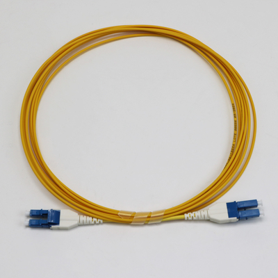 LC Uniboot Zip Cod Singlemode G657.A1 BendInsensitive Duplex 2mm LSZH Сниженная потеря 0,15 дБ Кабель для фибрового патча
