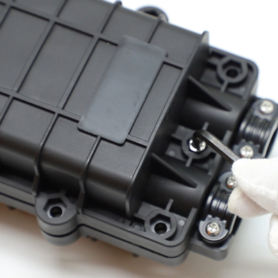 FTTX FTTH Line-in Type Fiber Optic Box 12 Core 24 Core 36 Core 1 Input 2 Output Fiber Optic Splice Closure (Конструкция закрытия оптоволоконного соединения)