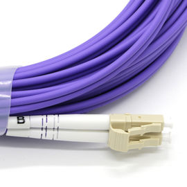 Мультимодный кабель сети оптического волокна ОМ5, руководства 50/125 двухшпиндельные пурпурные заплат волокна