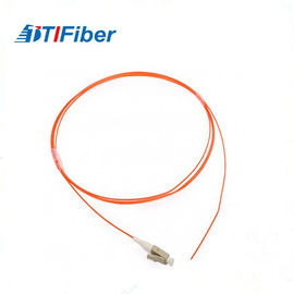 Отрезок провода 62,5/125 ЛК, апельсин стекловолокна ОМ1 кабеля оптического волокна 0.9мм ОФНП закрытый кожухом